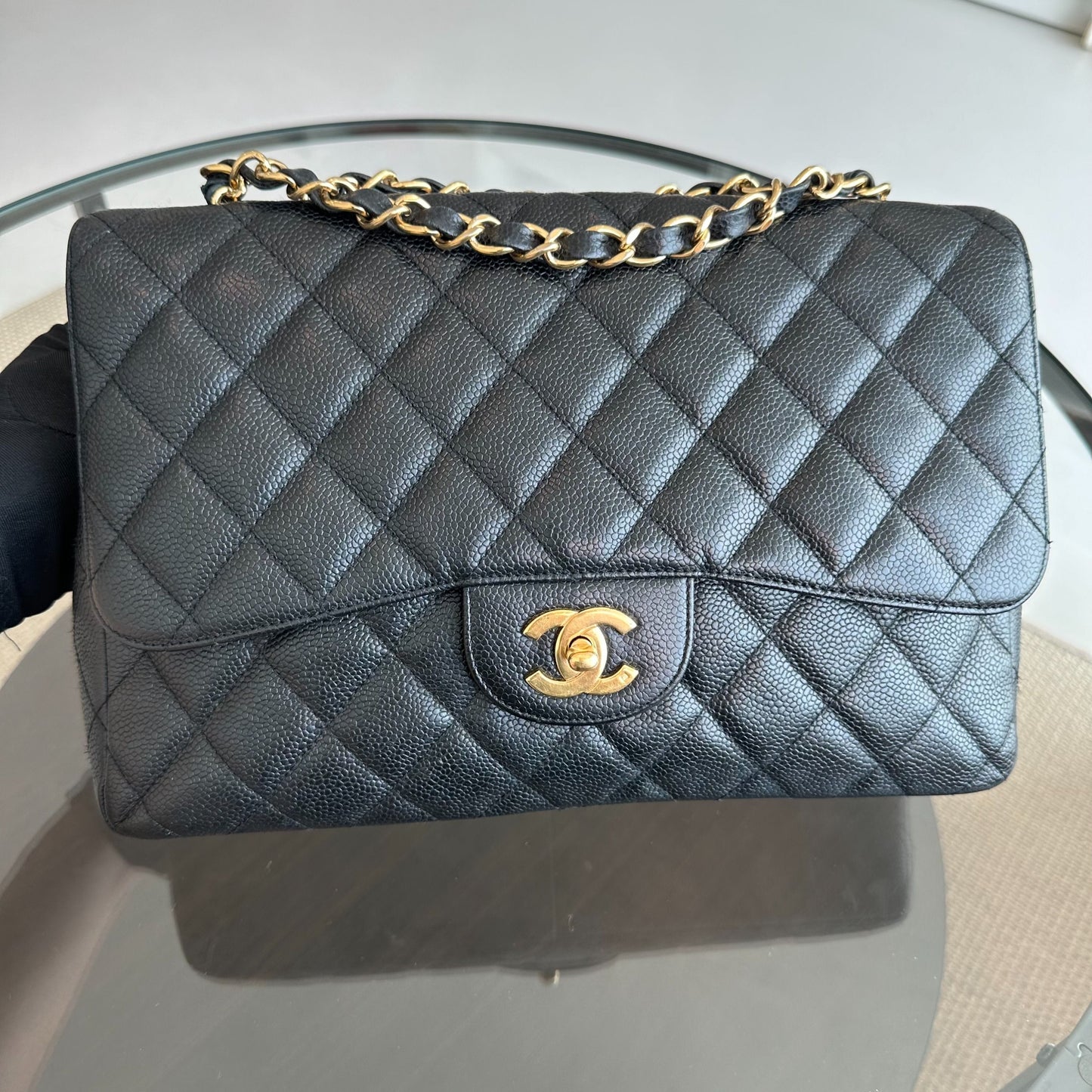 Caviar Jumbo Classic Flap Single Flap Black GHW No 12