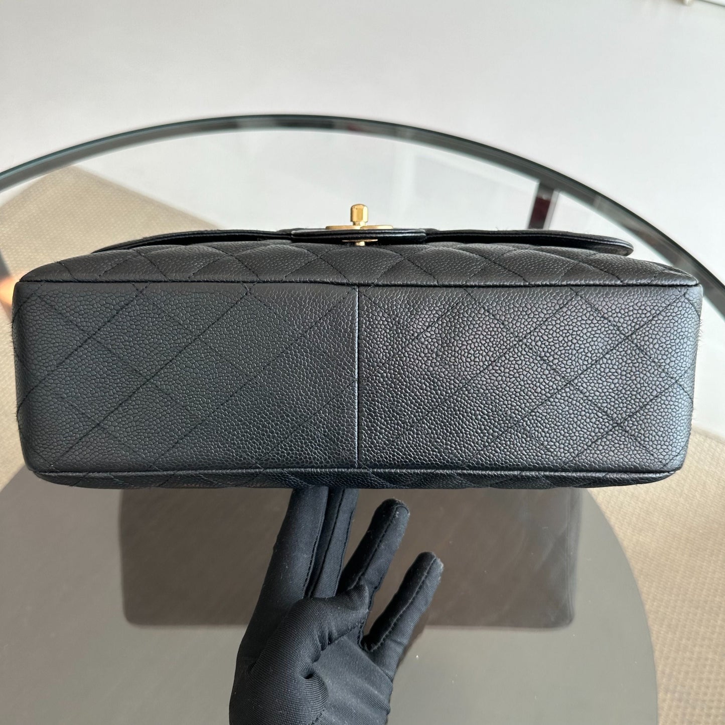Caviar Jumbo Classic Flap Single Flap Black GHW No 12