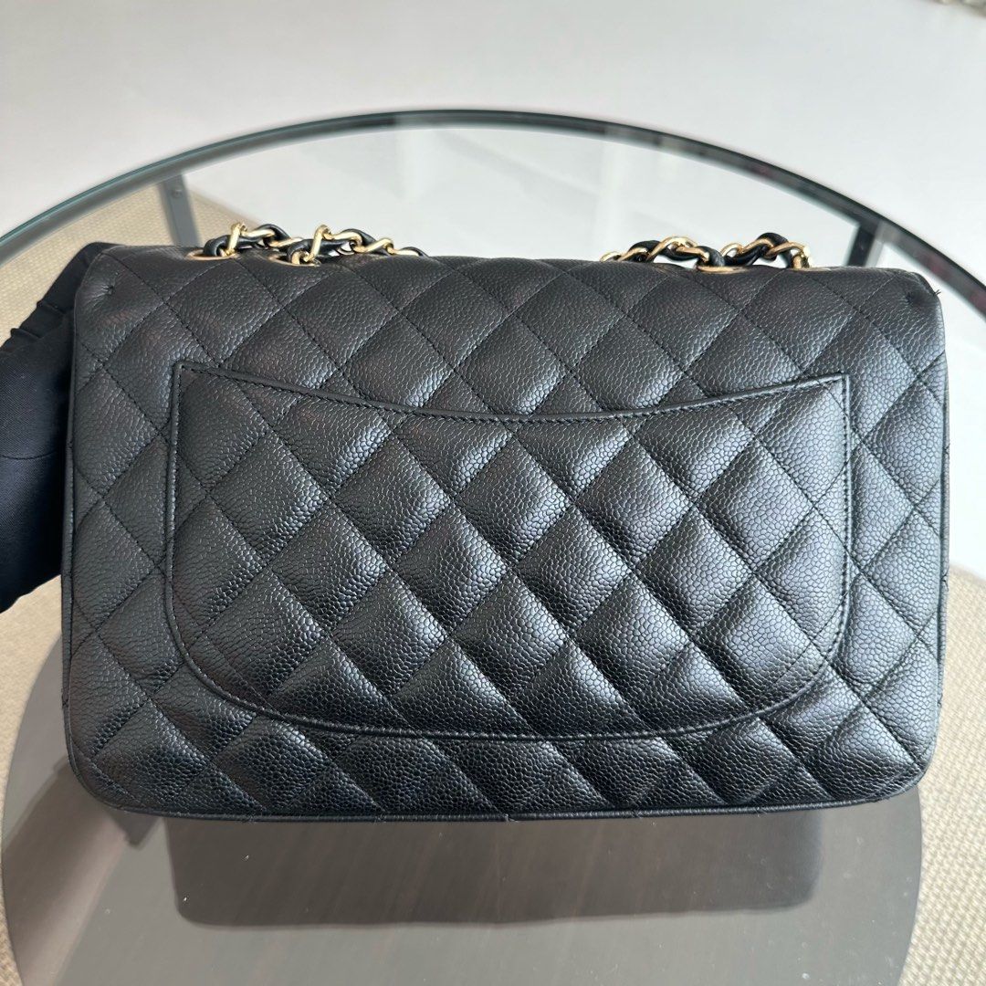 Caviar Jumbo Classic Flap Single Flap Quilted Calfskin Black GHW No 13