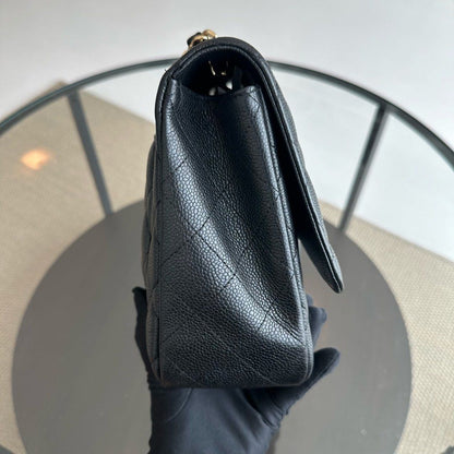 Caviar Jumbo Classic Flap Single Flap Quilted Calfskin Black GHW No 13