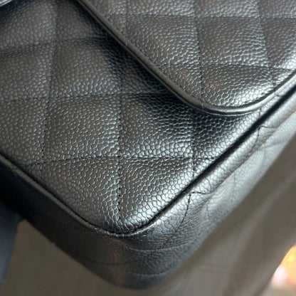 Caviar Jumbo Classic Flap Single Flap Quilted Calfskin Black GHW No 13