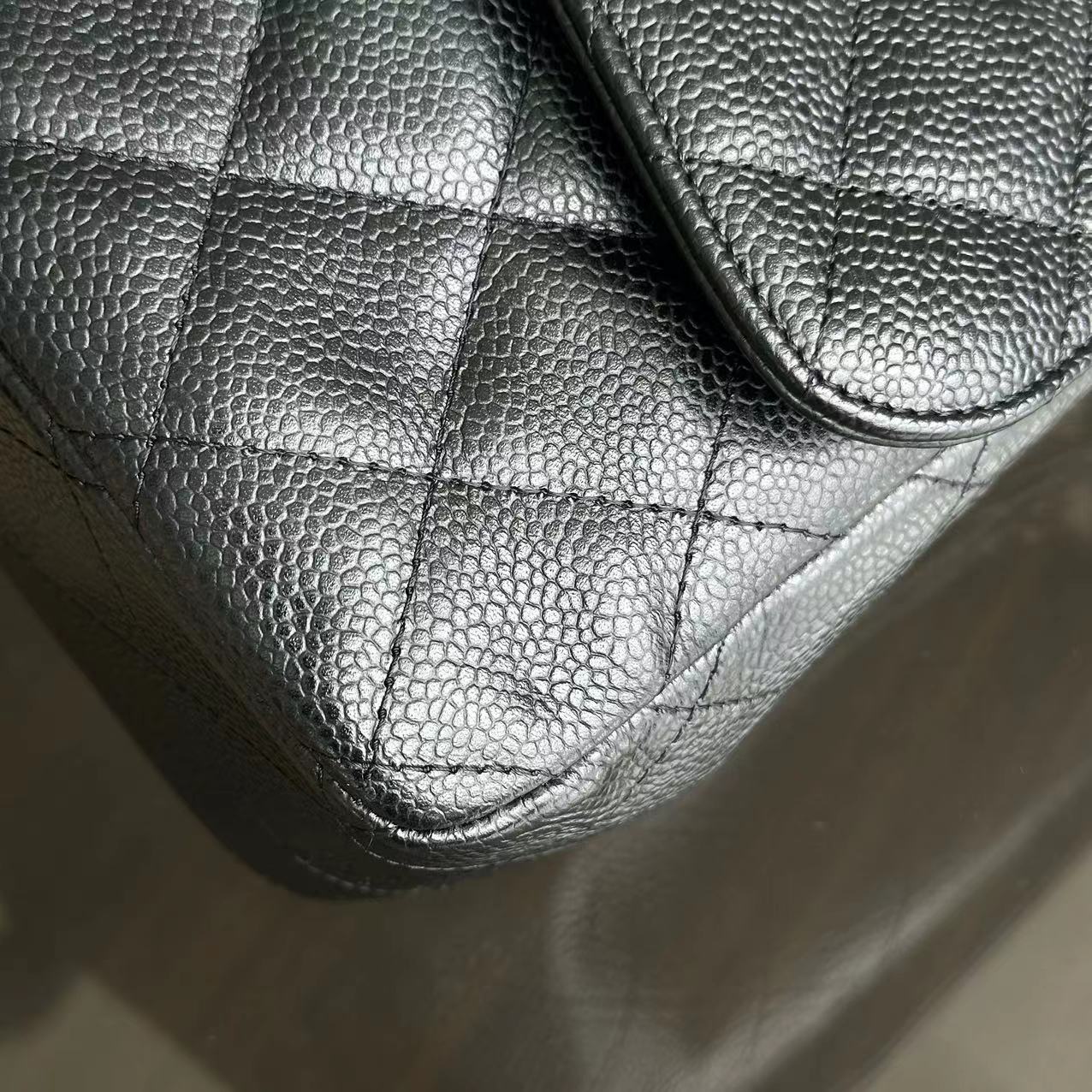 Caviar Jumbo Classic Flap Single Flap Quilted Calfskin Black SHW No 11