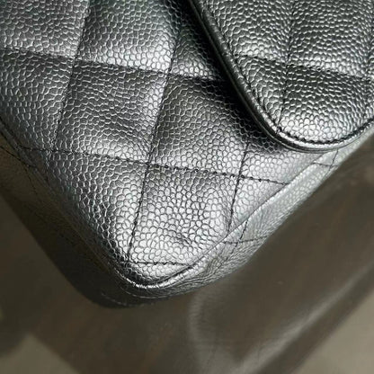 Caviar Jumbo Classic Flap Single Flap Quilted Calfskin Black SHW No 11
