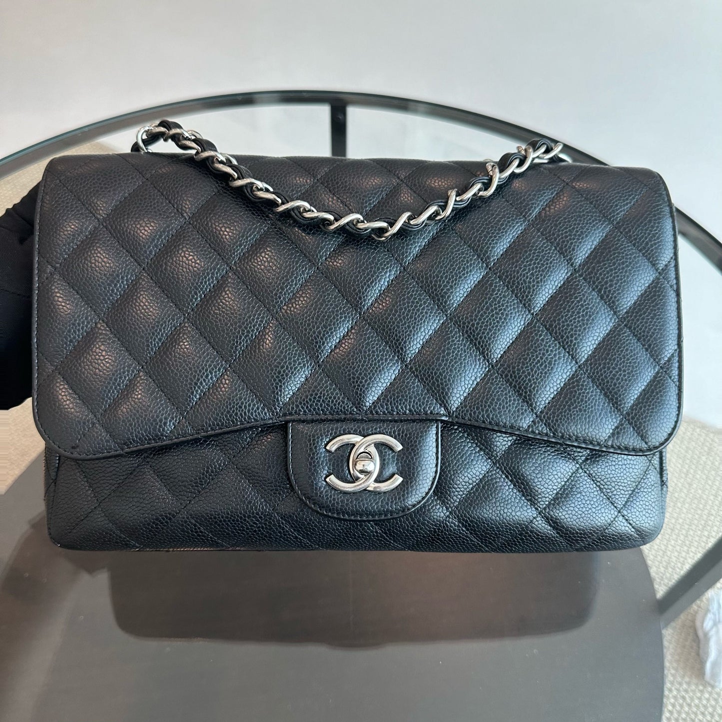 Caviar Jumbo Classic Flap Single Flap Quilted Calfskin Black SHW No 13