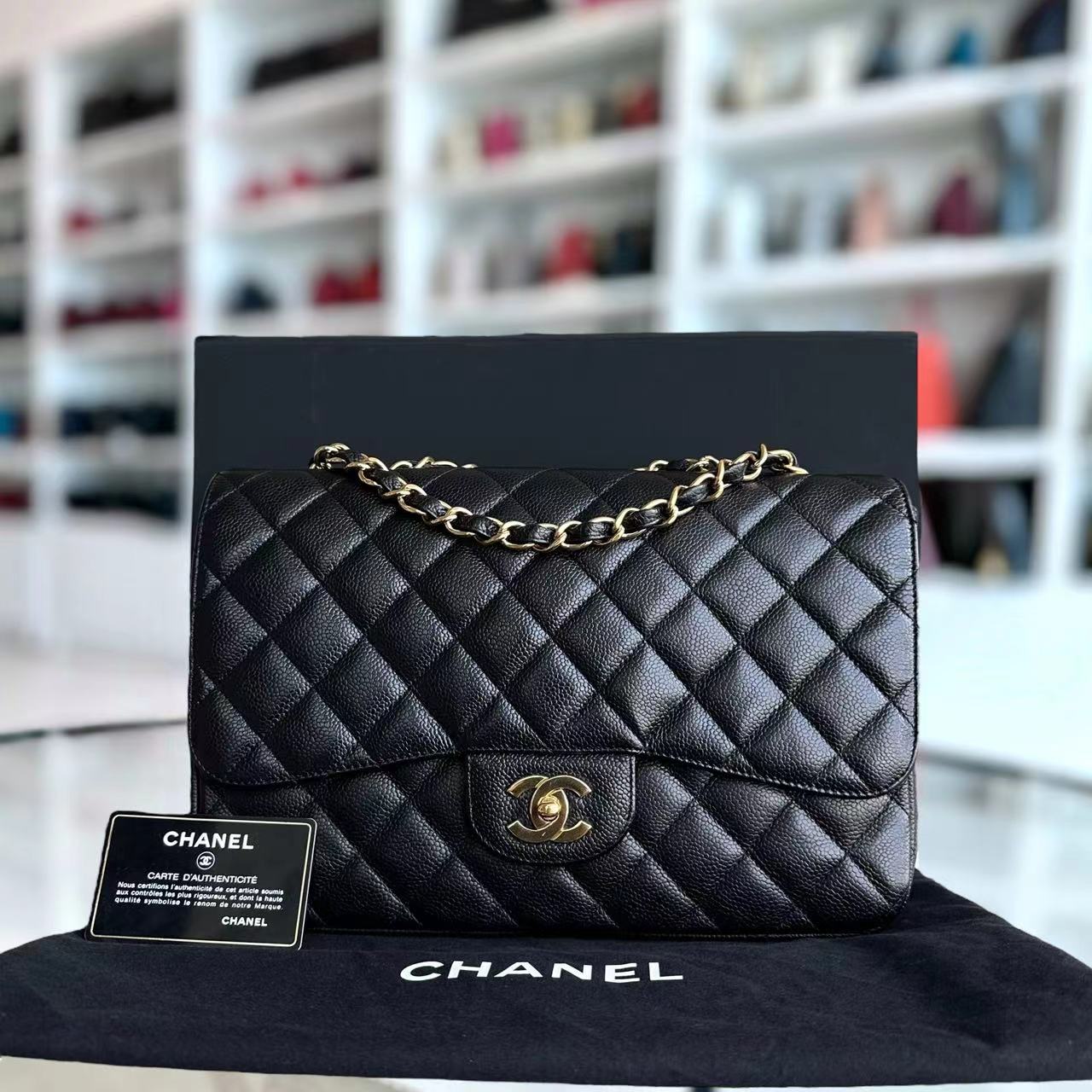 Caviar Jumbo Classic Flap Single Flap Quilted Grained Calfskin Black Golden Hardware Series 13