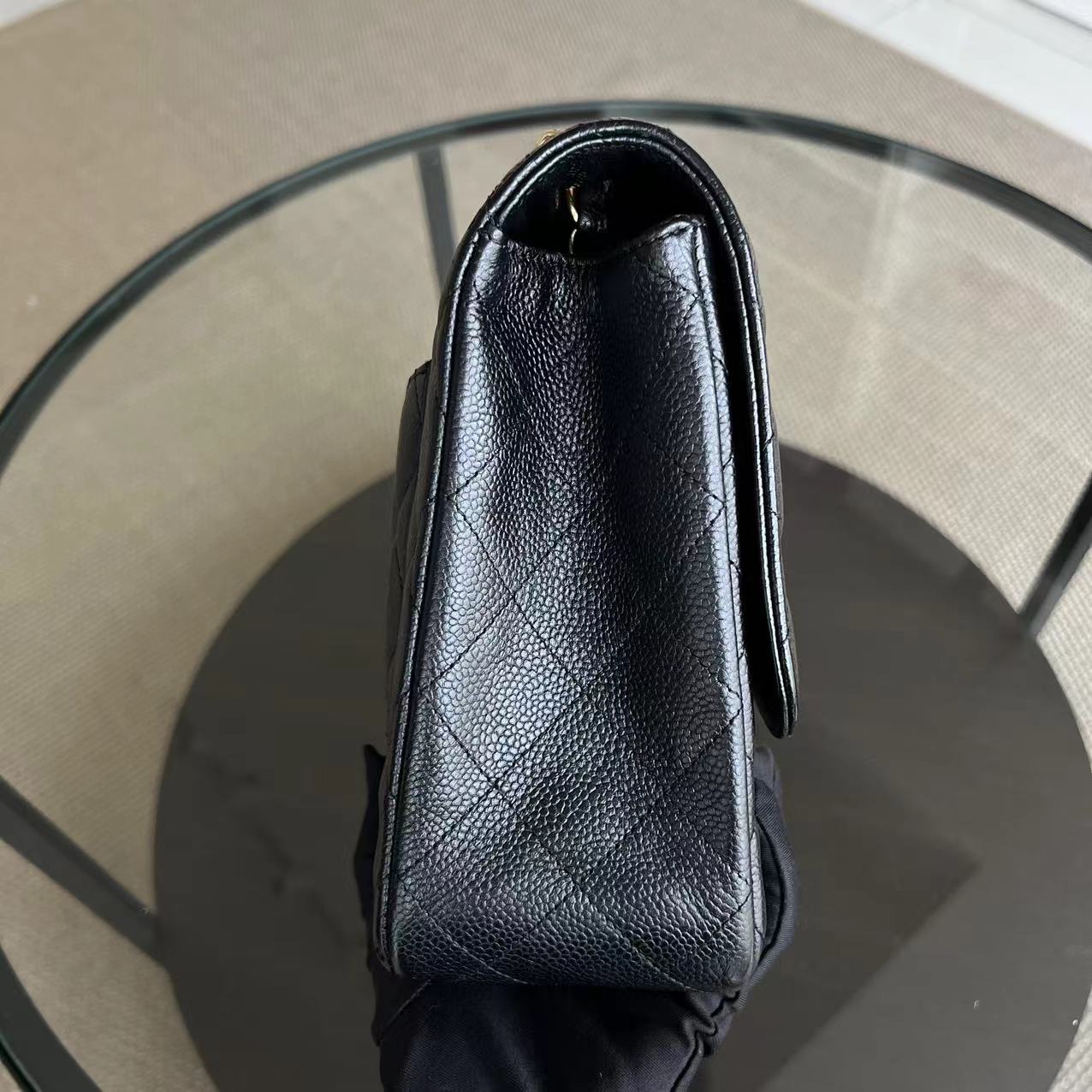 Caviar Jumbo Classic Flap Single Flap Quilted Grained Calfskin Black Golden Hardware Series 13