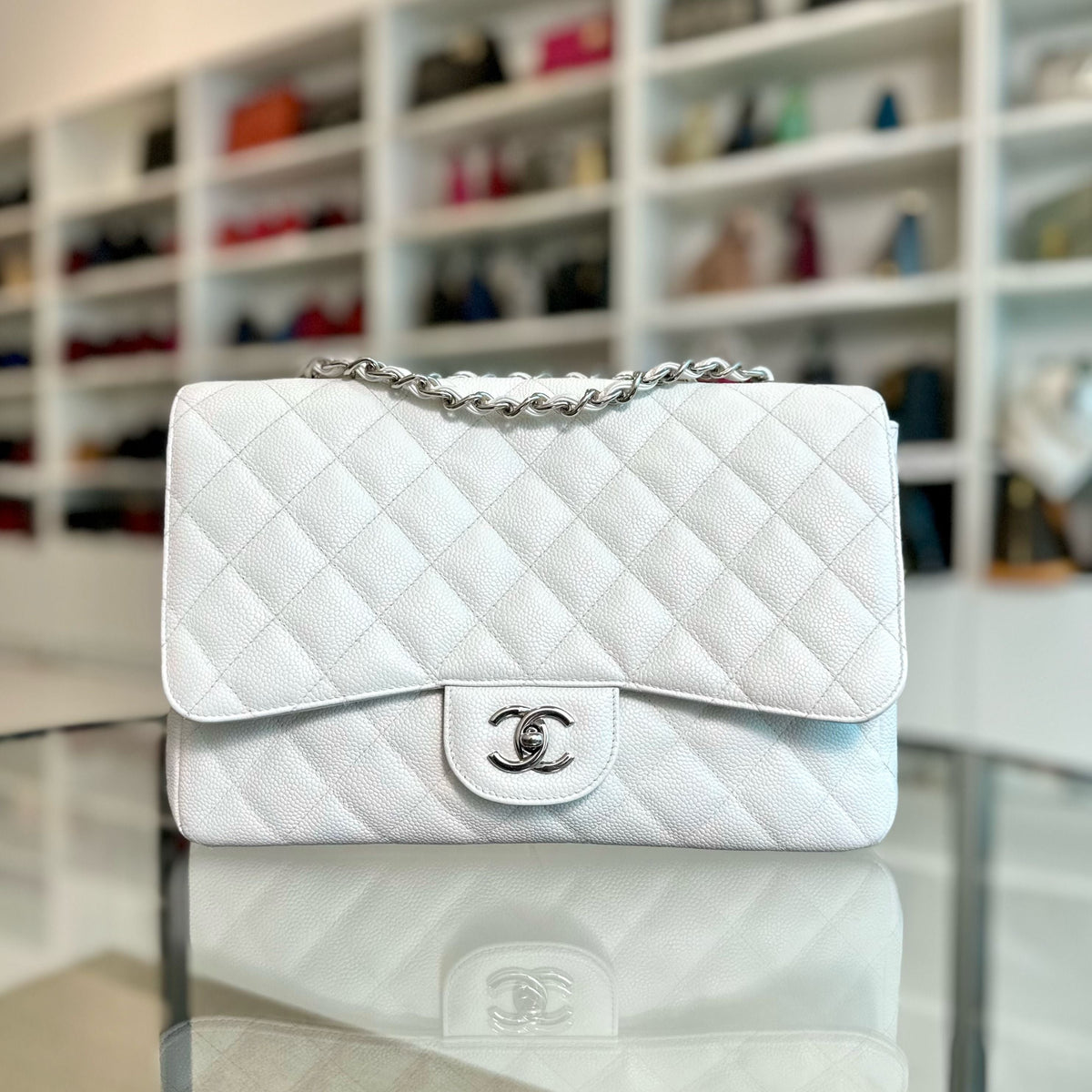 Caviar Jumbo Classic Flap Single Flap White SHW No 13