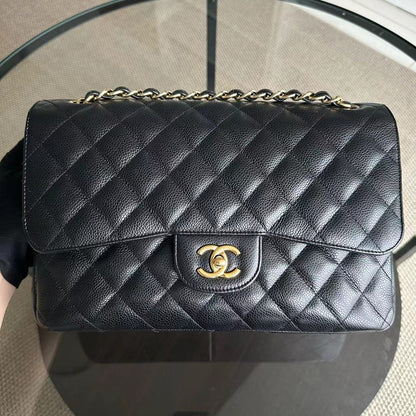 Chanel Caviar Jumbo Double Flap Classic Flap Quilted Calfskin Black GHW