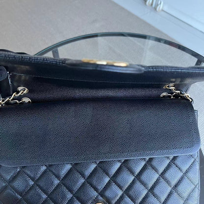 Caviar Maxi Double Flap Classic Flap 33CM Quilted Grained Calfskin Black Golden Hardware Series 14