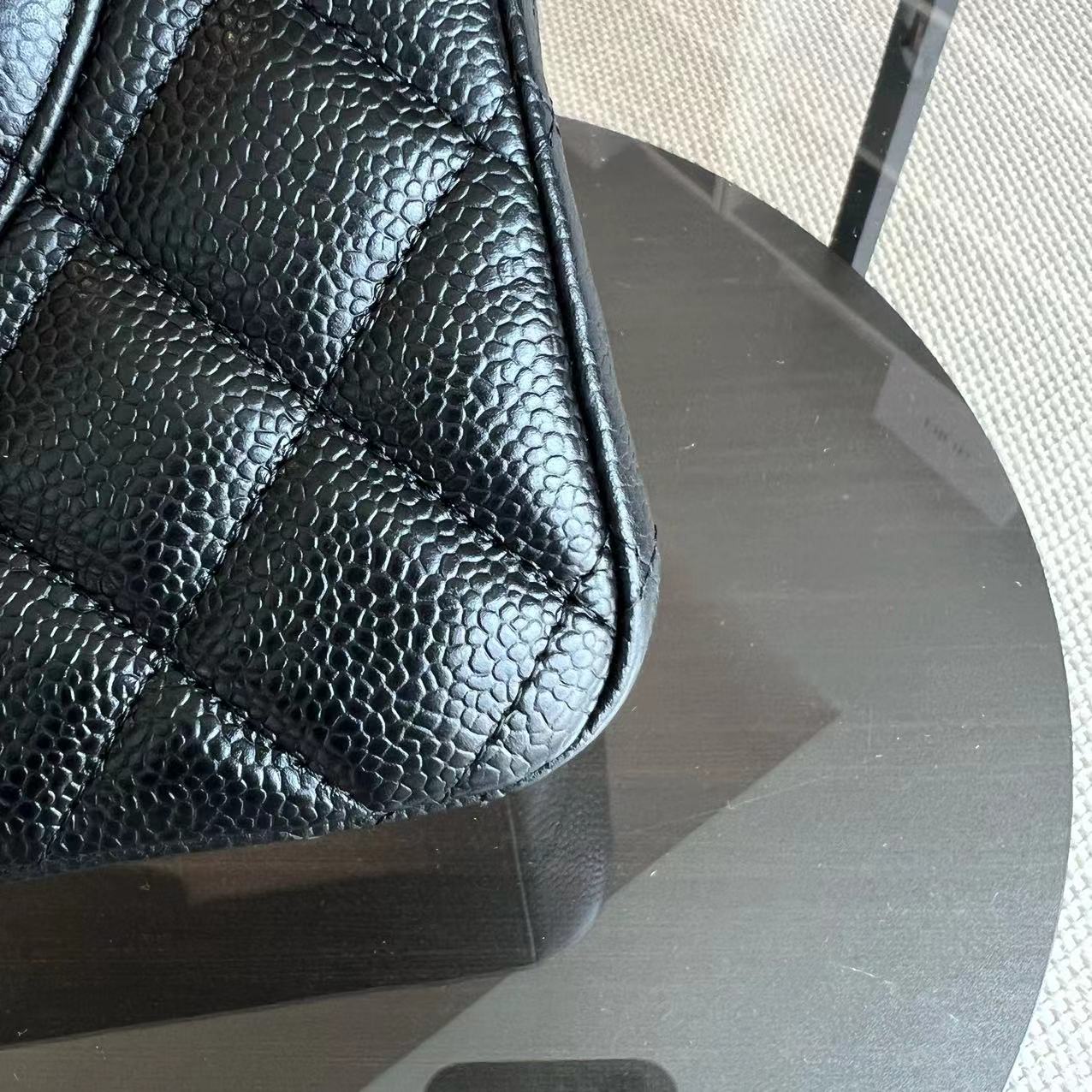 Caviar Maxi Double Flap Classic Flap 34CM Quilted Grained Calfskin Black Silver Hardware Series 14