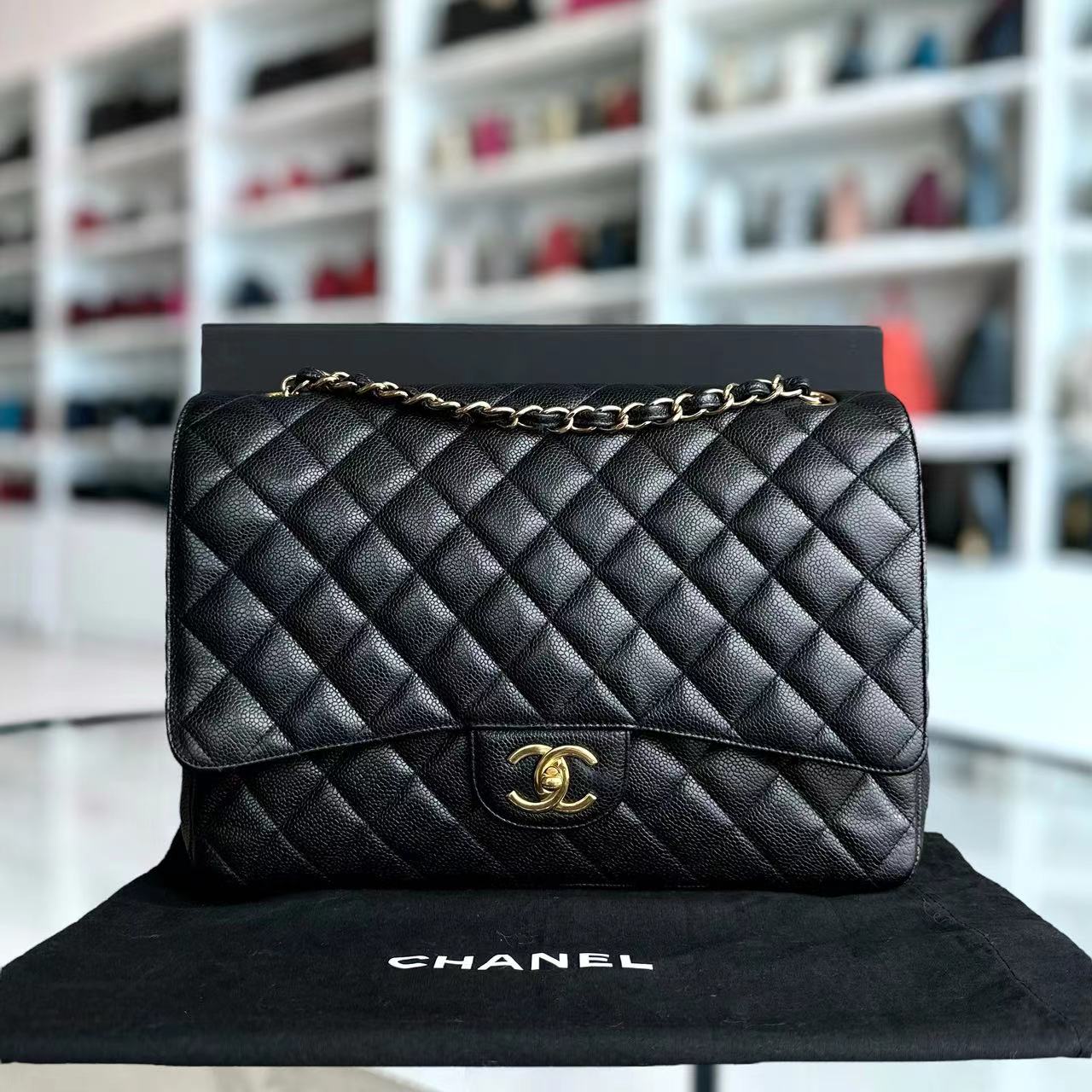 Caviar Maxi Double Flap Classic Flap Quilted Calfskin Black GHW No 14