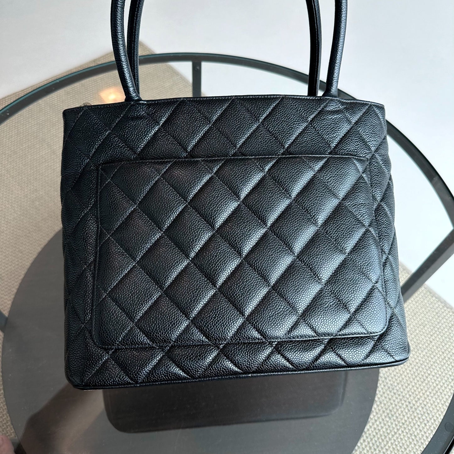 Caviar Medallion Tote Leather Black SHW No 6