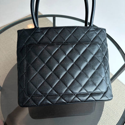 Caviar Medallion Tote Leather Black SHW No 6