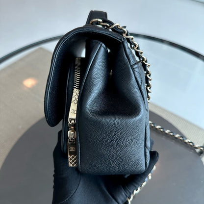 Caviar Medium 23CM Business Affinity Quilted Calfskin Black GHW No 27