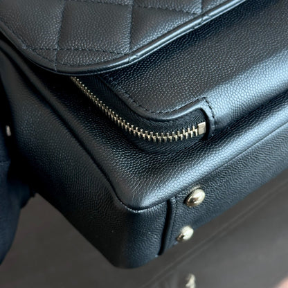 Caviar Medium 23CM Business Affinity Quilted Calfskin Black GHW No 27