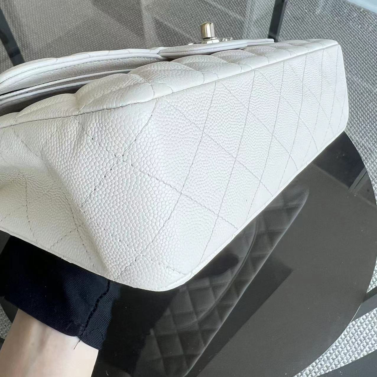 Caviar Double Flap 25CM Quilted Calfskin White GHW No 23