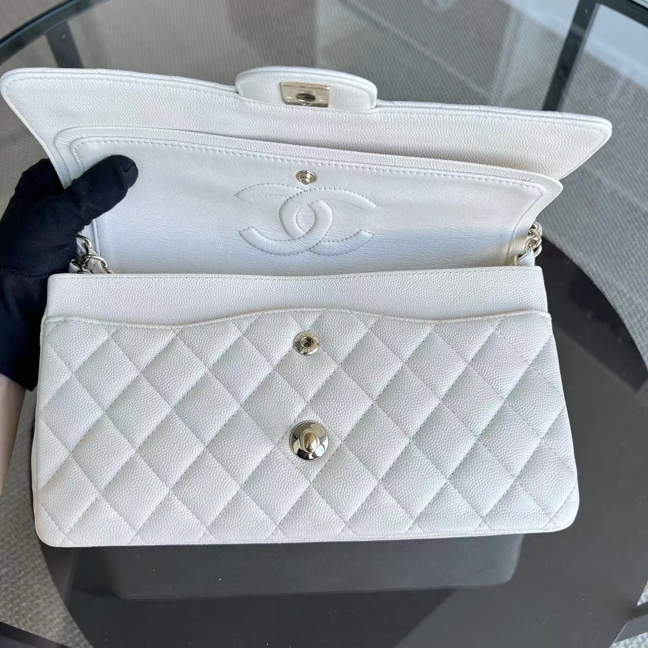 Caviar Double Flap 25CM Quilted Calfskin White GHW No 23