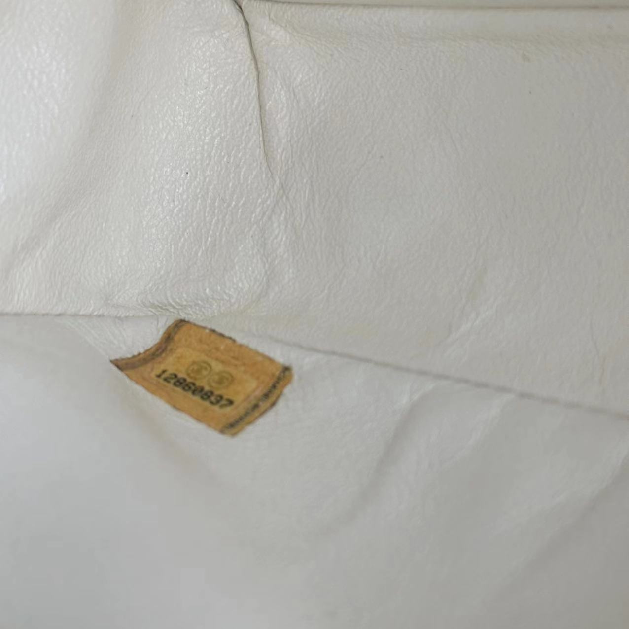 Caviar Double Flap 25CM Quilted Calfskin White SHW No 12