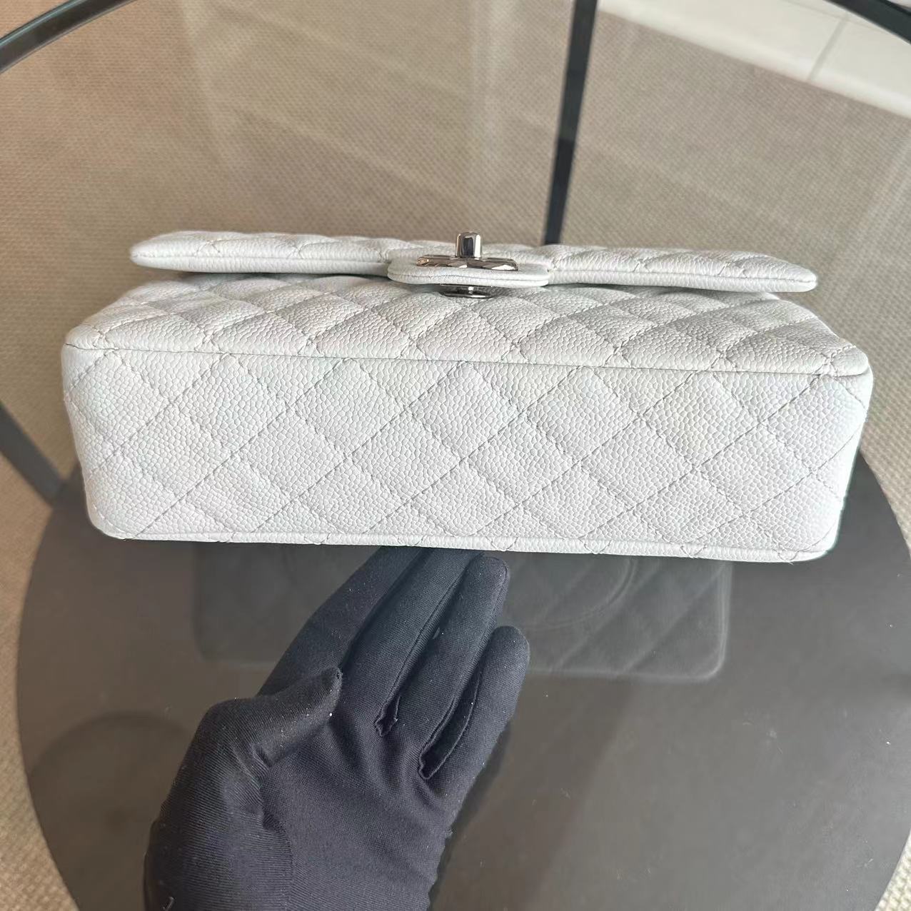 Caviar Double Flap 25CM Quilted Calfskin White SHW No 12