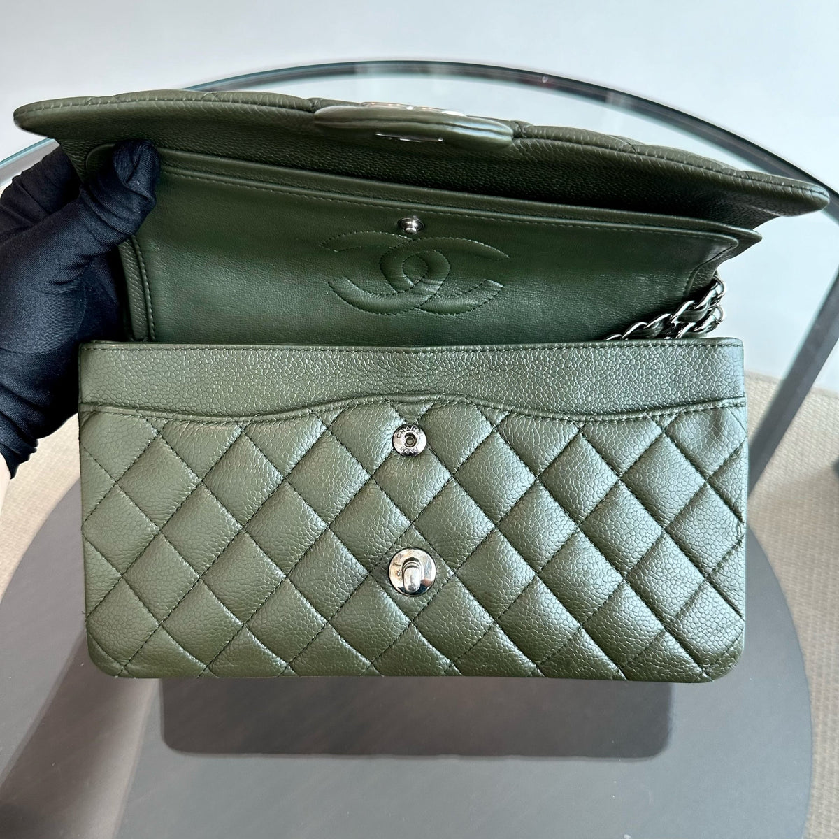 Caviar Quilted Dark Green SHW No 14