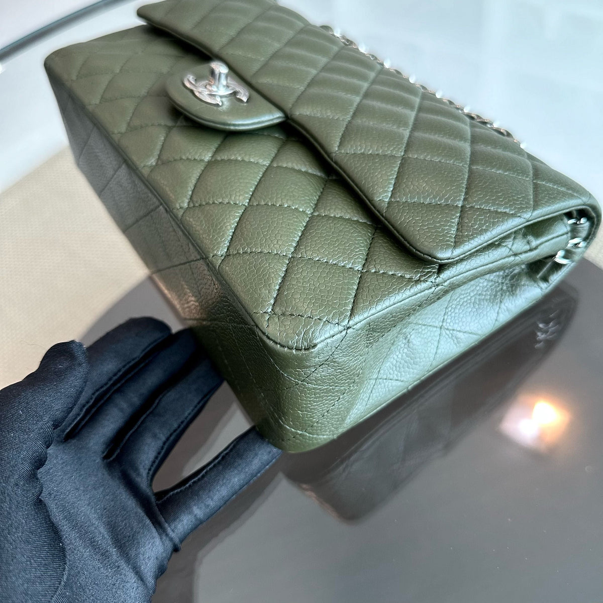 Caviar Quilted Dark Green SHW No 14