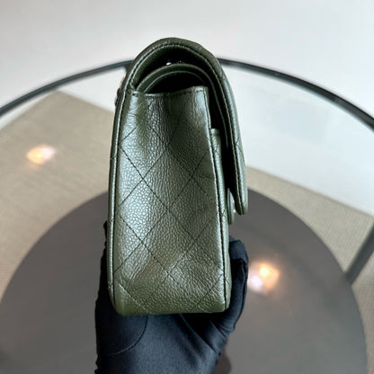 Caviar Quilted Dark Green SHW No 14