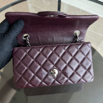 Caviar Mini Classic Flap 20CM Quilted Calfskin Burgundy SHW No 20