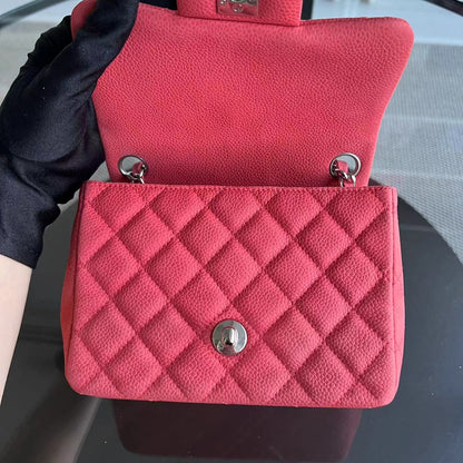 Caviar Mini Square Classic Flap Quilted Calfskin Pink SHW No 17