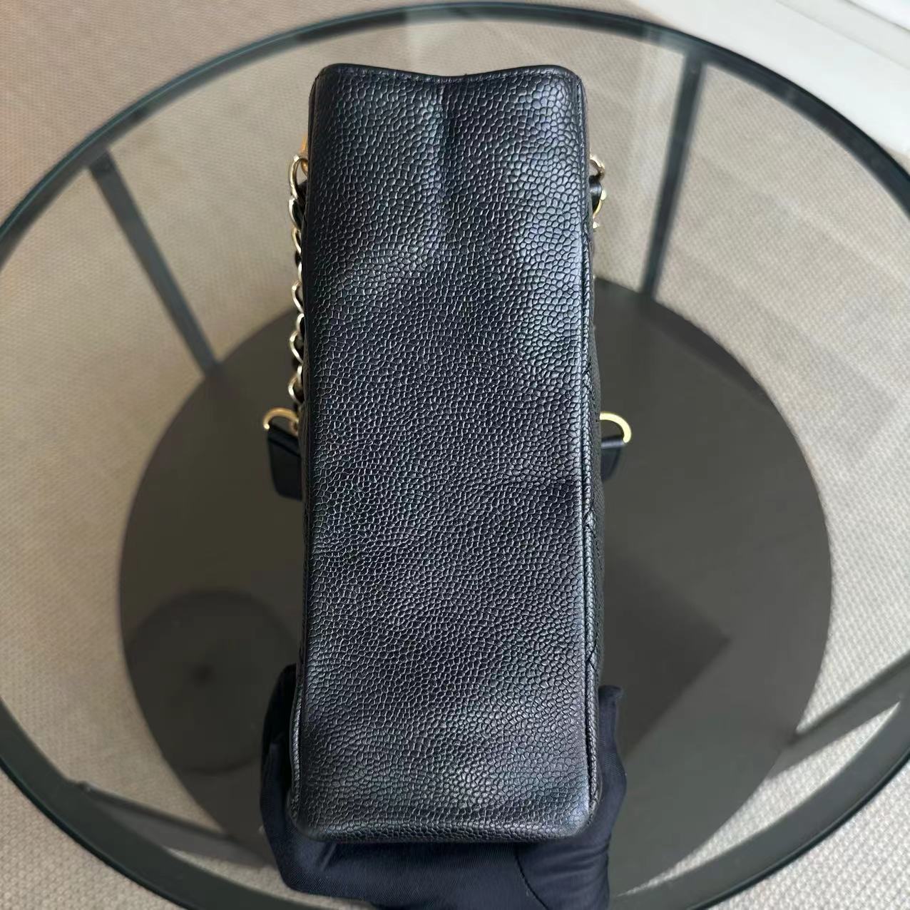 Caviar PST Petite Shopping Tote Black GHW No 8