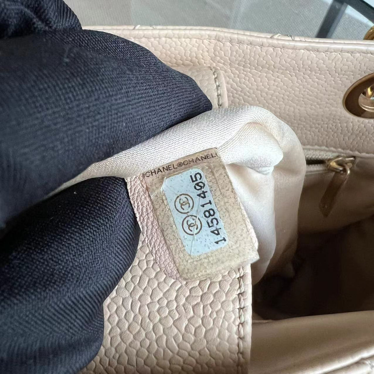 Caviar PST Petite Shopping Tote Quilted Grained Calfskin Beige Golden Hardware Series 14