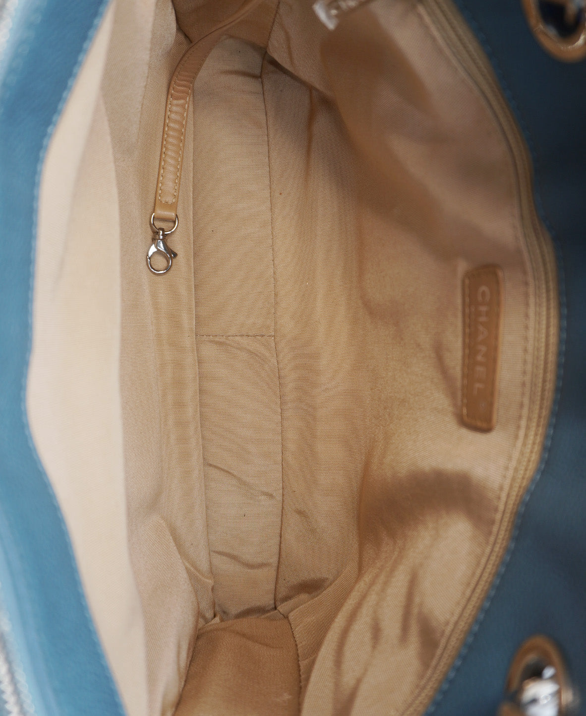 Caviar Quilted Grand Shopping Tote Baby Blue