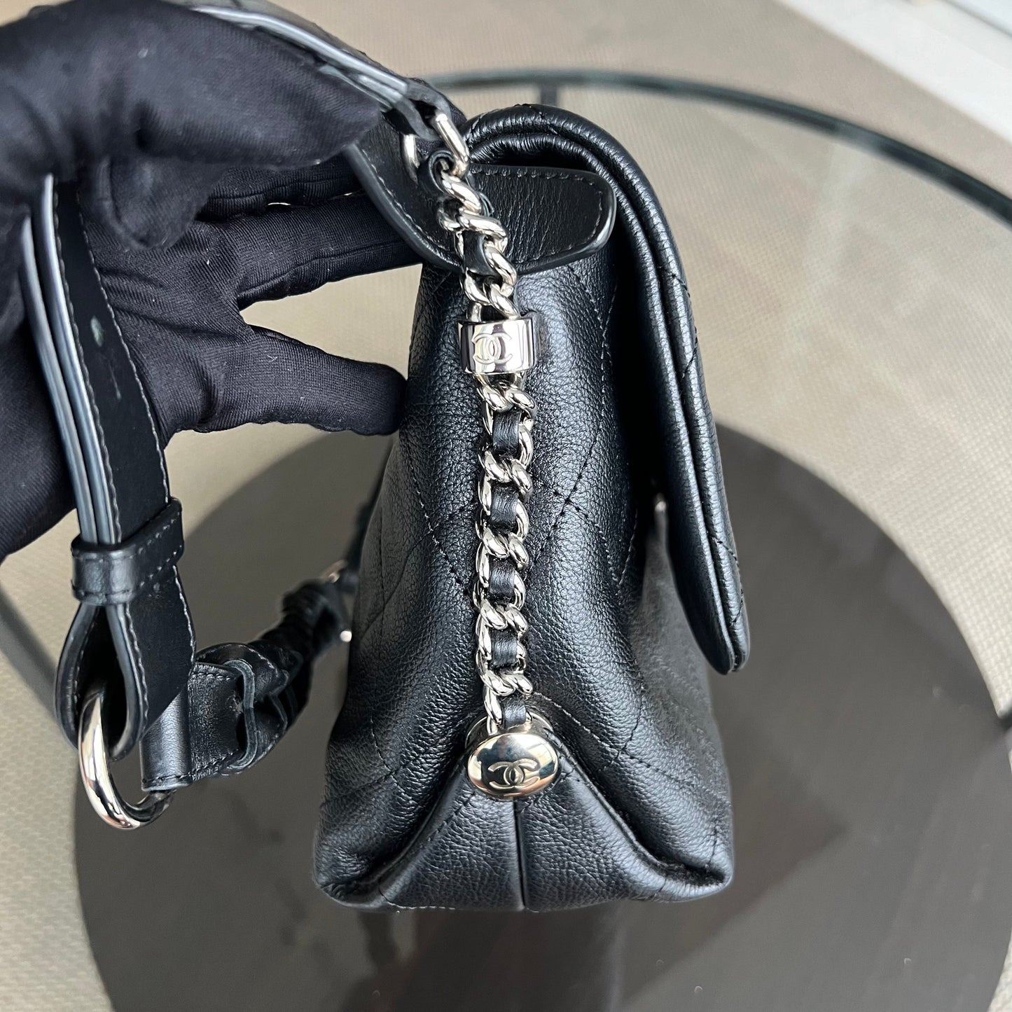 Caviar Seasonal Flap Braided With Style Quilted Grained Calfskin Black Silver Hardware Series 25