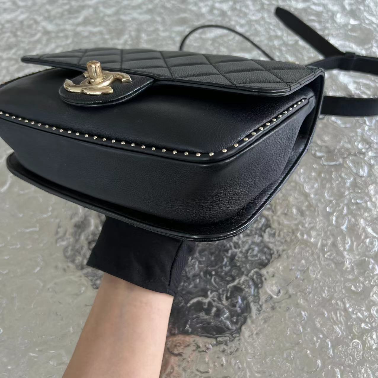 Caviar Seasonal Flap Quilted Calfskin Black Golden Hardware Series 24