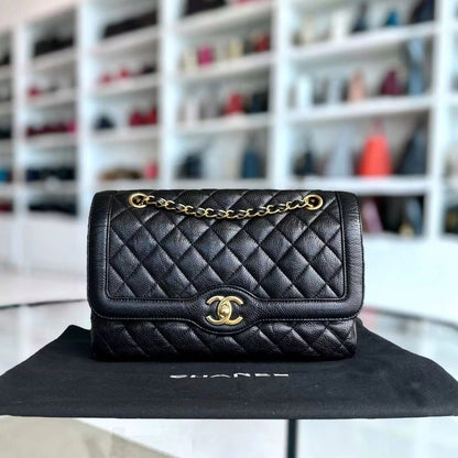 Caviar Seasonal Flap Two Tone Quilted Grained Calfskin Golden Hardware Series 21