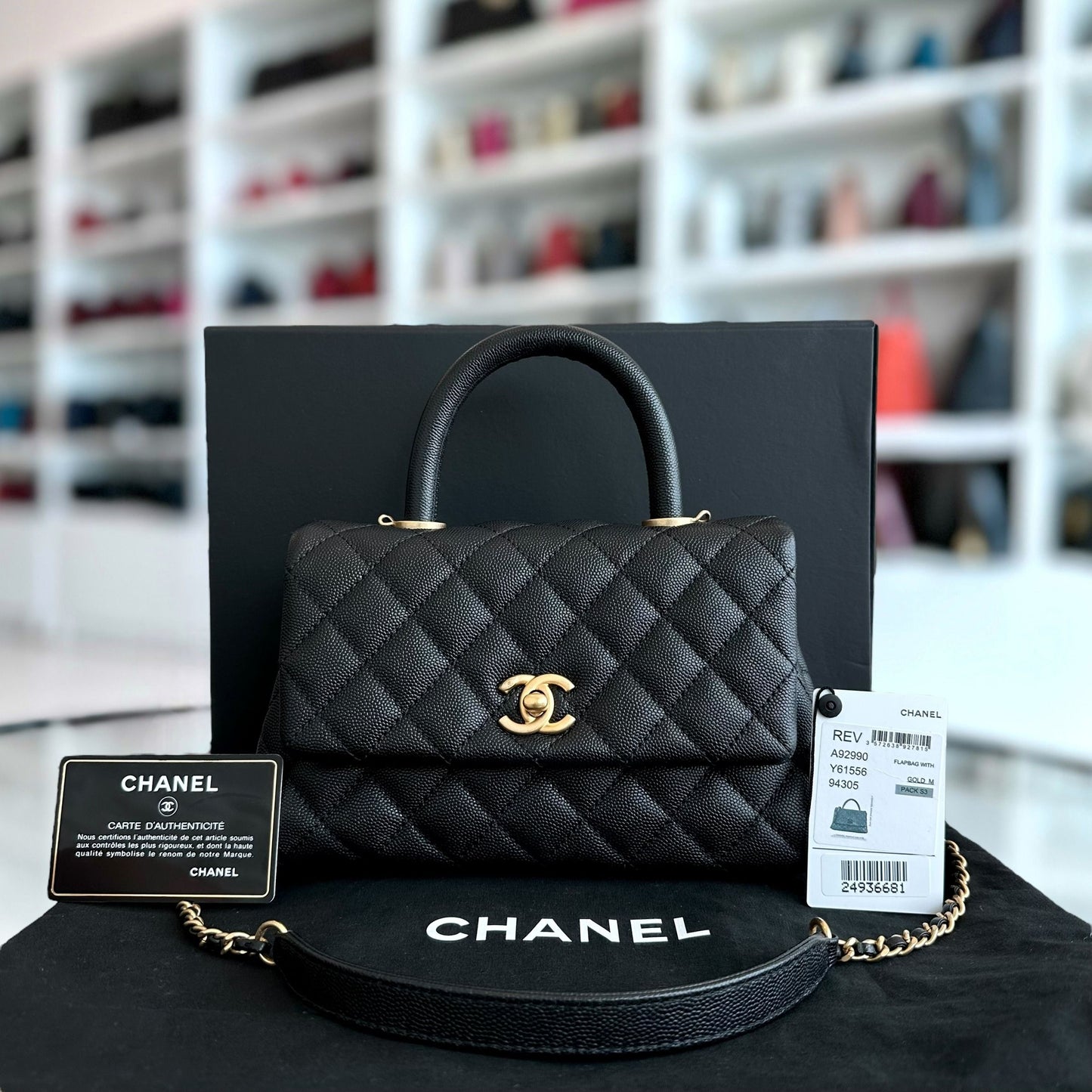 Caviar Small Coco Handle 24cm Quilted Calfskin Black No 24