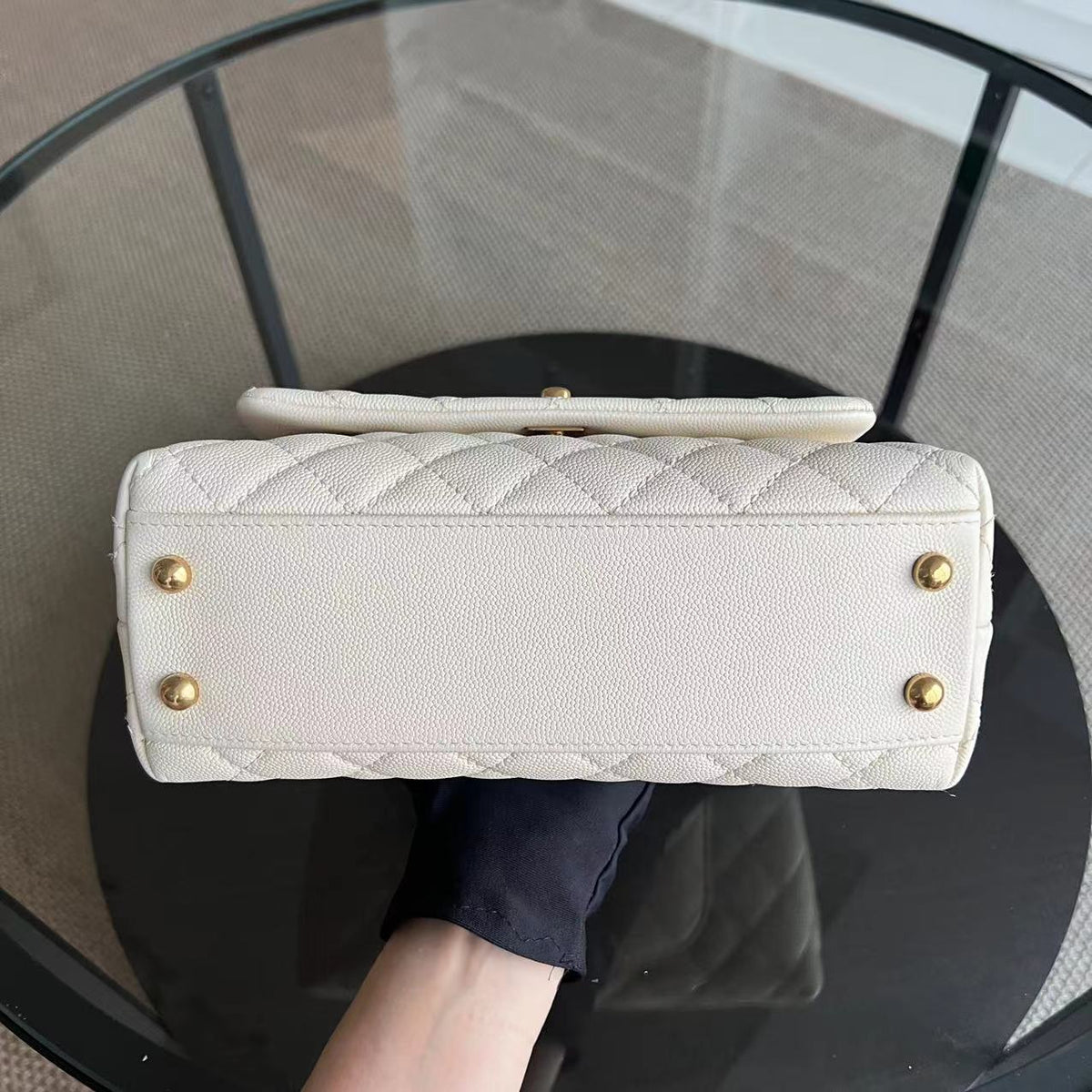 Caviar Small Coco Handle Quilted Calfskin Cream White Golden Hardware Series 24