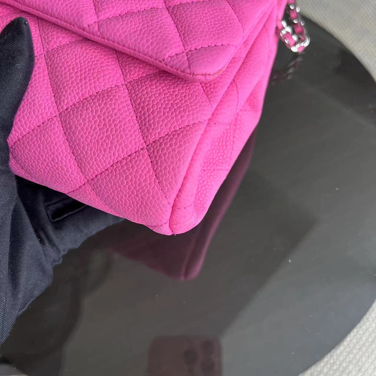 Caviar Timeless Classic Flap Clutch Quilted Calfskin Hot Pink SHW No 18