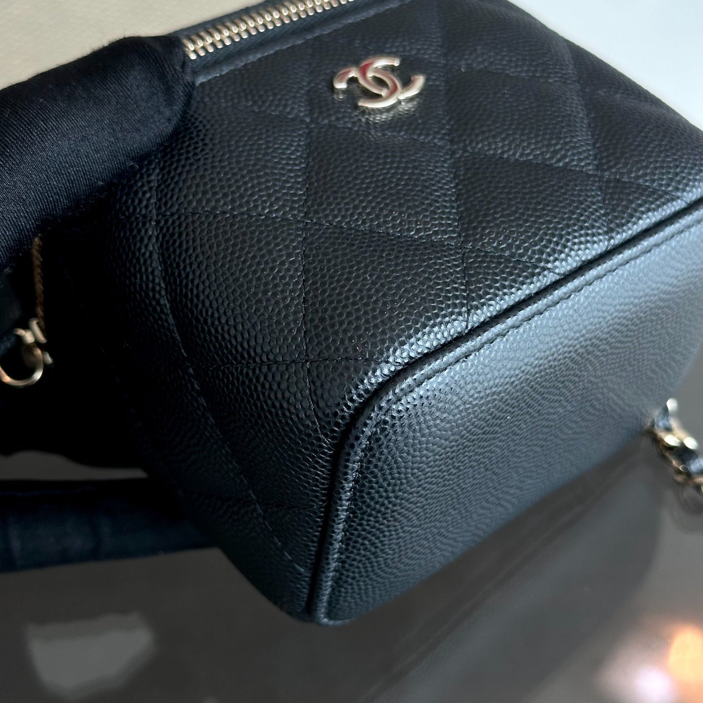 Caviar Vanity Mini Quilted Black GHW No 31