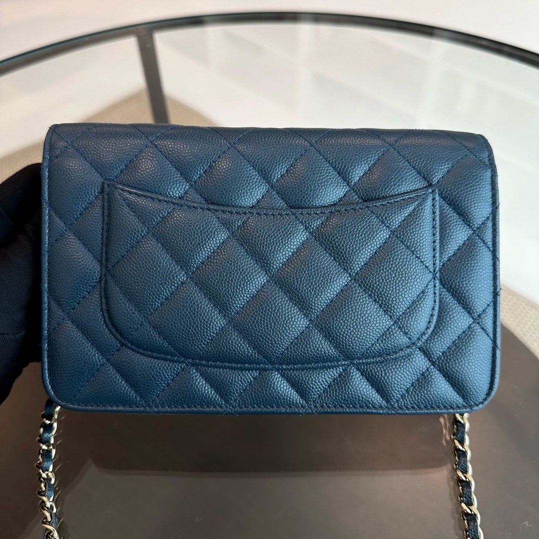 Caviar WOC Wallet On Chain Quilted Calfskin Dark Blue SHW No 23
