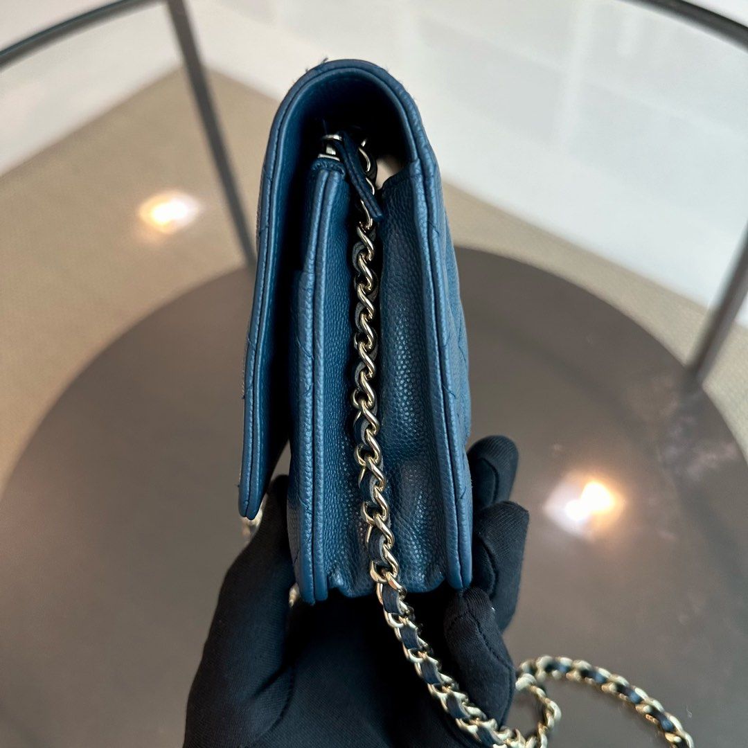 Caviar WOC Wallet On Chain Quilted Calfskin Dark Blue SHW No 23
