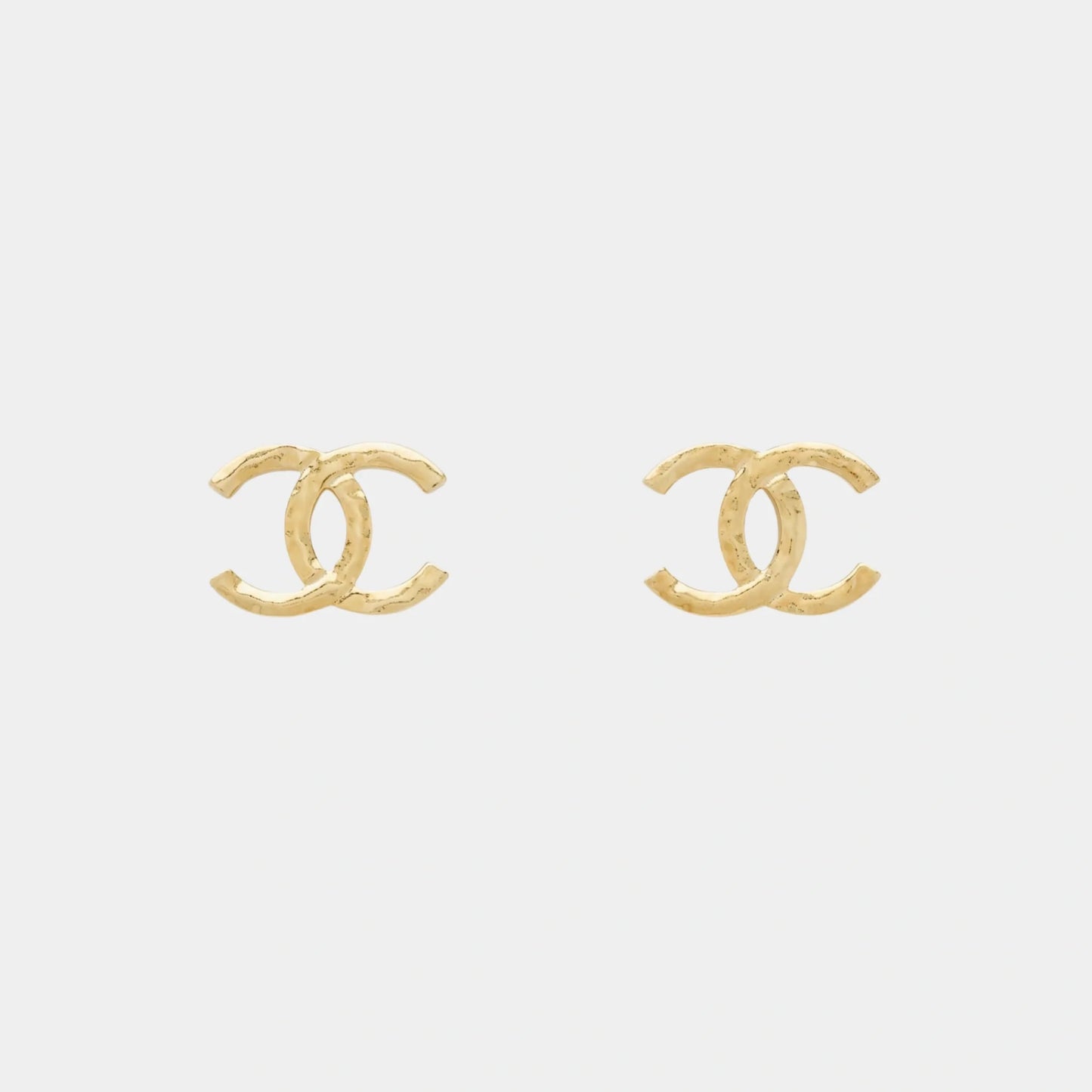 CC Stud Earrings in Gold Metal