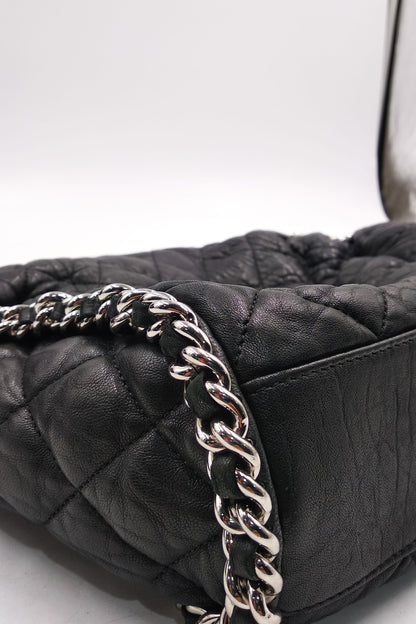 Chain Around Hobo Black