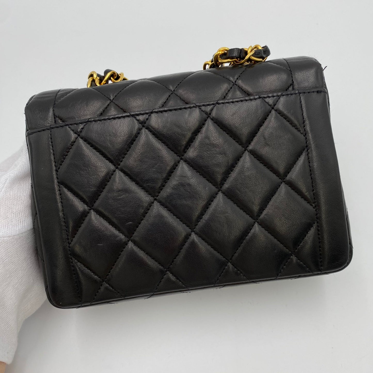 CHANEL VINTAGE MINI CHAIN HAND BAG BLACK LAMB SKIN