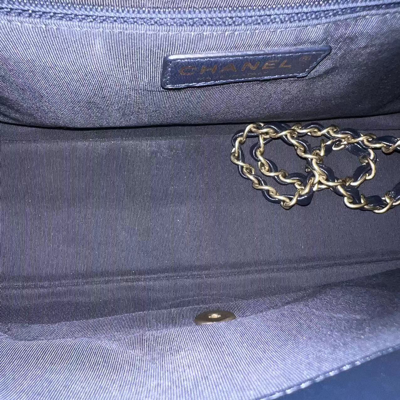 Chic Flap Jumbo Quilted Calfskin Dark Blue Golden Hardware Series 21