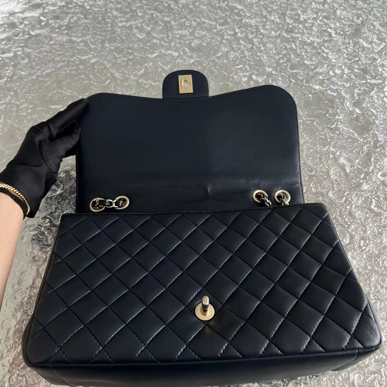 Chic Flap Jumbo Quilted Calfskin Dark Blue Golden Hardware Series 21