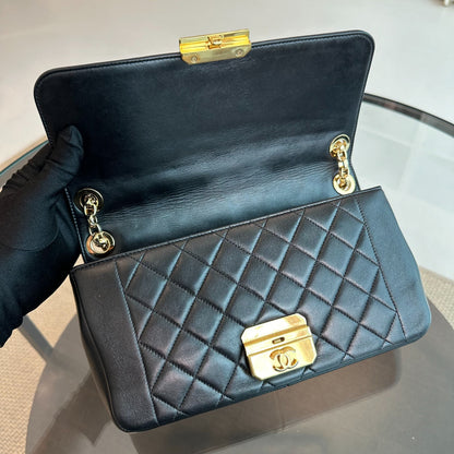 Chic With Me Flap Lambskin Quilted Black GHW No 20