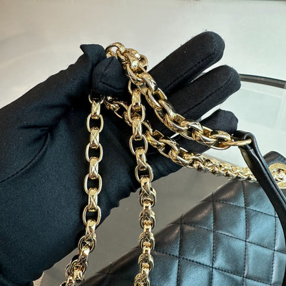 Chic With Me Flap Lambskin Quilted Black GHW No 20