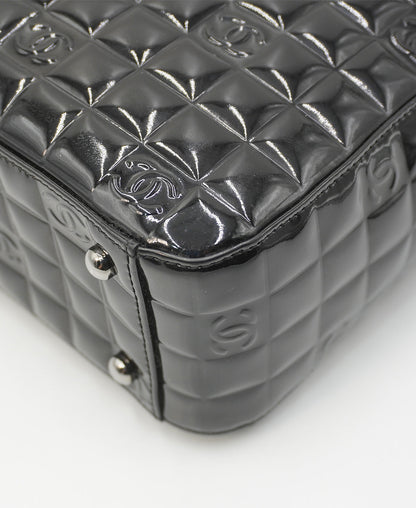 Chocolate Bar Patent Tote Black