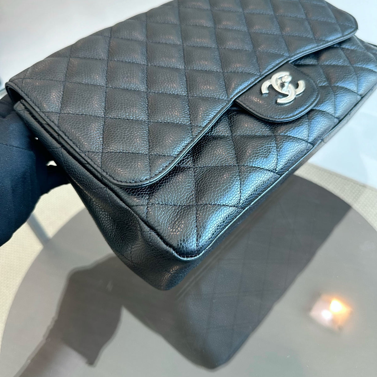 Classic Flap Jumbo 30cm Single Flap Black SHW No 13