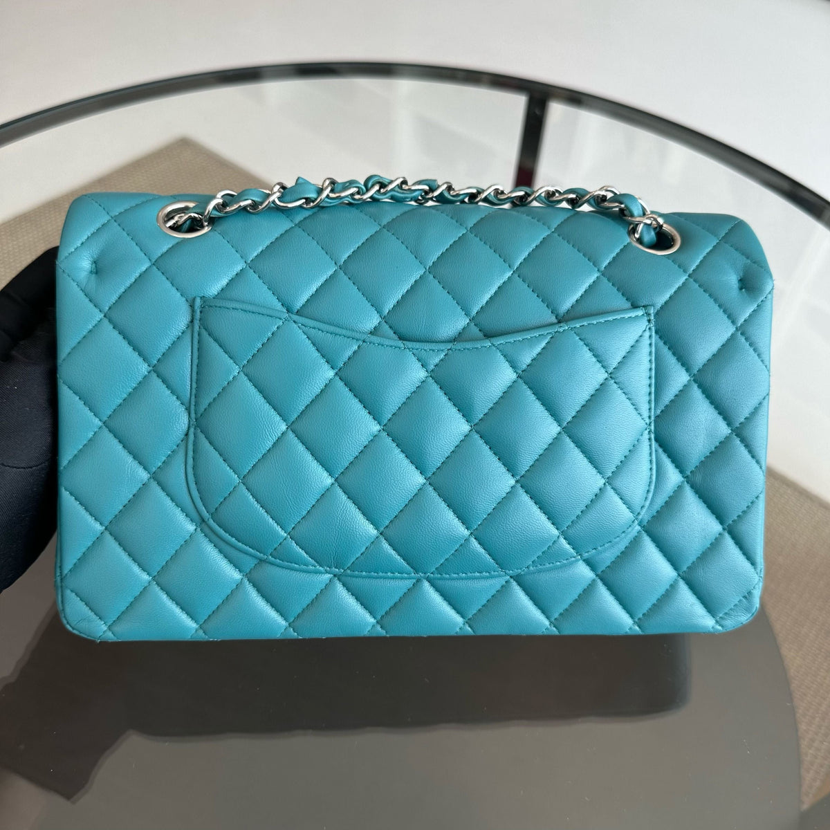 Classic Flap Medium Lambskin Blue SHW No 20